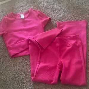 Yogalicious Kids Set in Vivid Pink